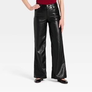 Women's Universal Thread  High-Rise Wide Leg Black Faux Leather Pants Size 6 New